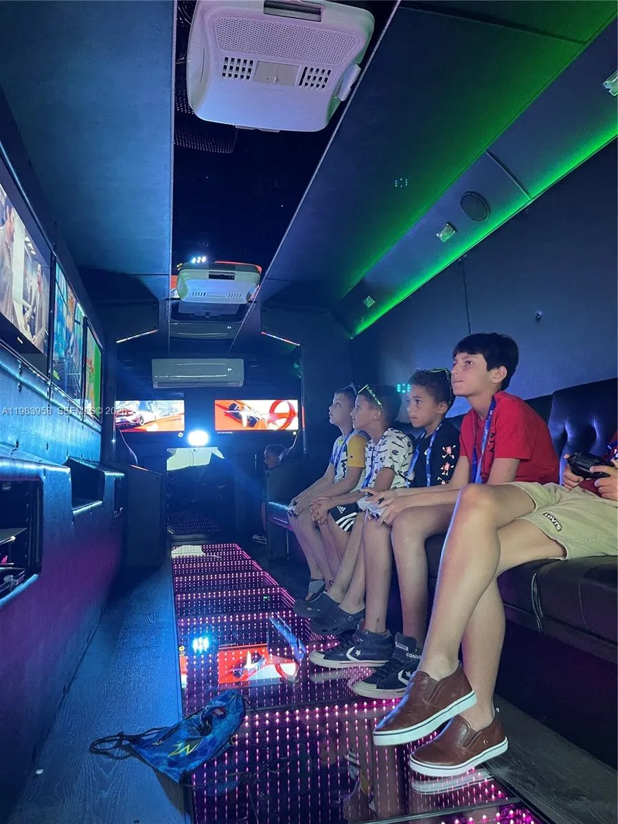 Gaming Bus Business Sw For Sale, Cutler Bay, Flori, Cutler Bay, Florida 33190, ,Business Opportunity,For Sale,Gaming Bus Business Sw For Sale, Cutler Bay, Flori,A11983958