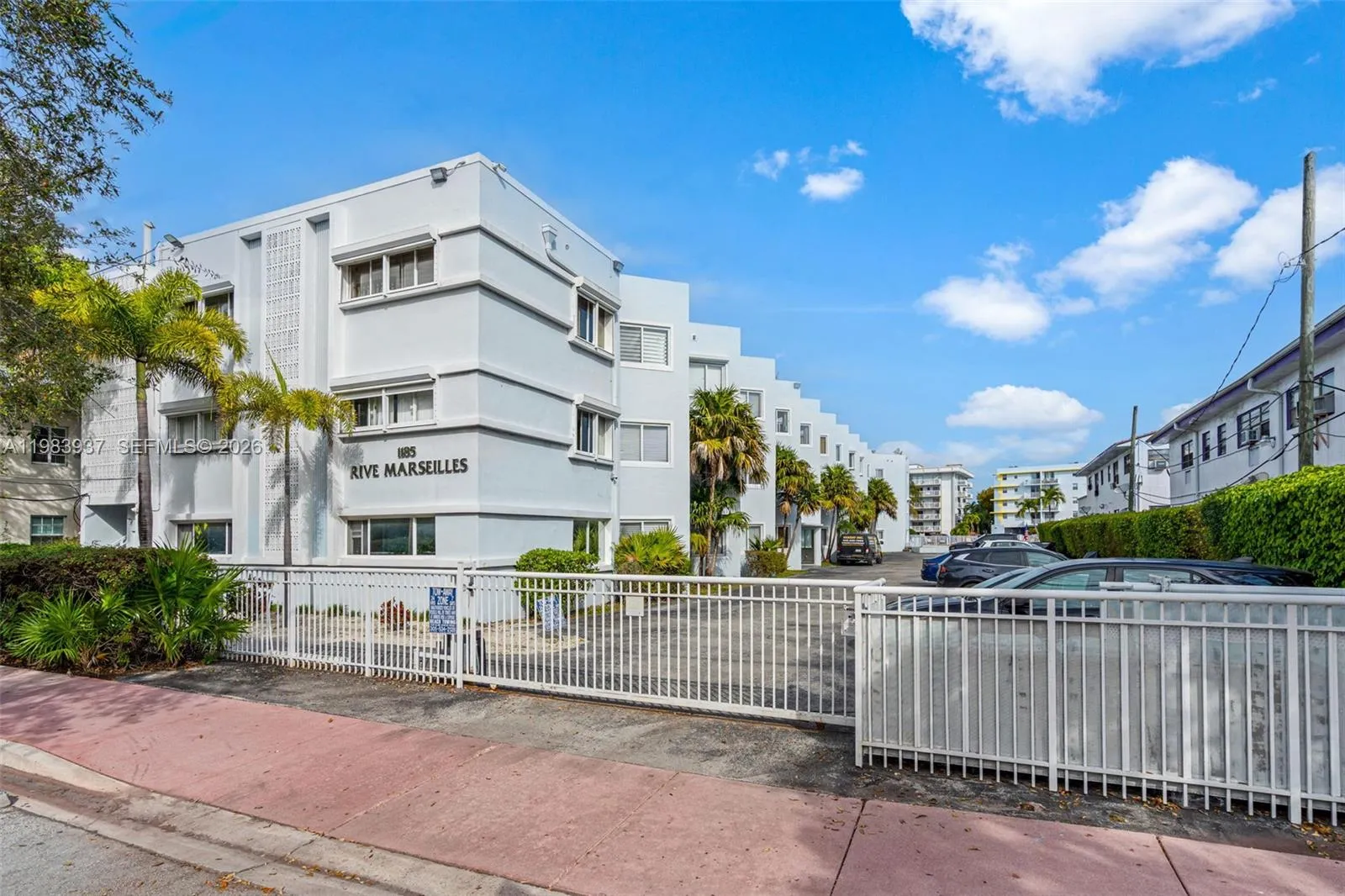 1185 Marseille Dr 202, Miami Beach, Florida 33141, Miami Beach, Florida 33141, 1 Bedroom Bedrooms, ,1 BathroomBathrooms,Residential,For Sale,1185 Marseille Dr 202, Miami Beach, Florida 33141,A11983937