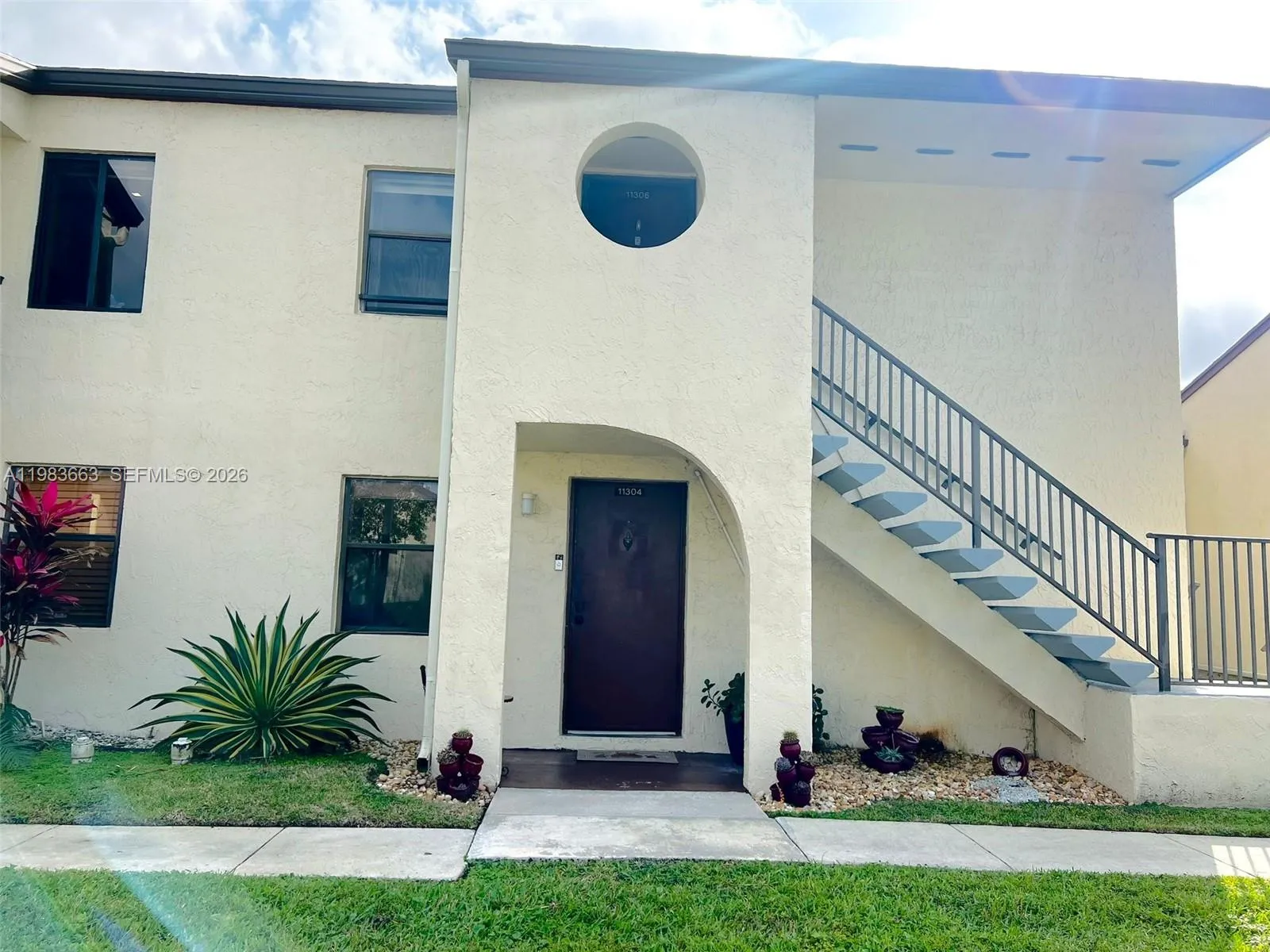 11304 Taft St 11304, Pembroke Pines, Florida 33026, Pembroke Pines, Florida 33026, 2 Bedrooms Bedrooms, ,2 BathroomsBathrooms,Residential Lease,For Rent,11304 Taft St 11304, Pembroke Pines, Florida 33026,A11983663