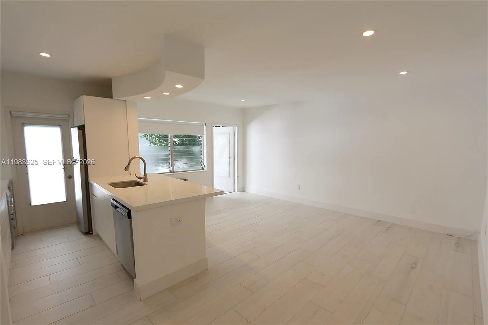 Kitchen/Living