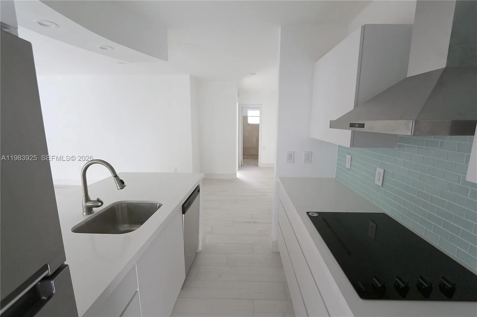 1021 Michigan Ave 8, Miami Beach, Florida 33139, Miami Beach, Florida 33139, 1 Bedroom Bedrooms, ,1 BathroomBathrooms,Residential Lease,For Rent,1021 Michigan Ave 8, Miami Beach, Florida 33139,A11983925