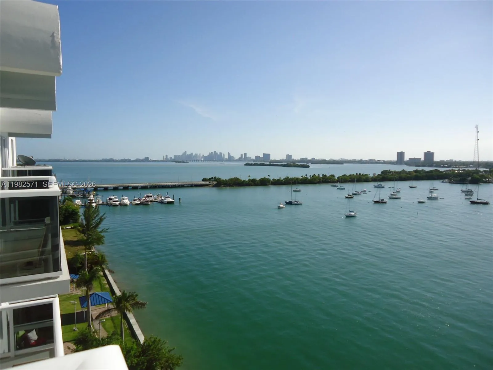 7928 West Dr Ph9, North Bay Village, Florida 33141, North Bay Village, Florida 33141, 1 Bedroom Bedrooms, ,1 BathroomBathrooms,Residential Lease,For Rent,7928 West Dr Ph9, North Bay Village, Florida 33141,A11982571