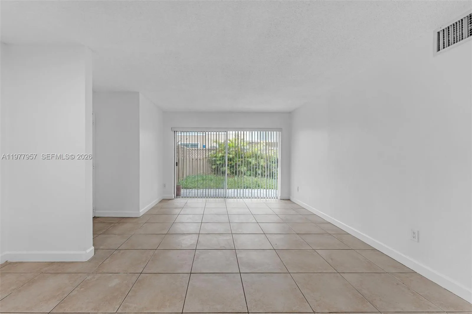 4180 Nw 79th Ave 1d, Doral, Florida 33166, Doral, Florida 33166, 2 Bedrooms Bedrooms, ,2 BathroomsBathrooms,Residential,For Sale,4180 Nw 79th Ave 1d, Doral, Florida 33166,A11977957