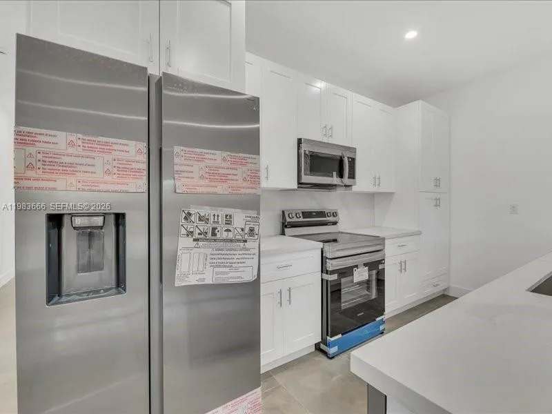 1539 Sw 44th Ave, Fort Lauderdale, Florida 33317, Fort Lauderdale, Florida 33317, ,Residential Income,For Sale,1539 Sw 44th Ave, Fort Lauderdale, Florida 33317,A11983666