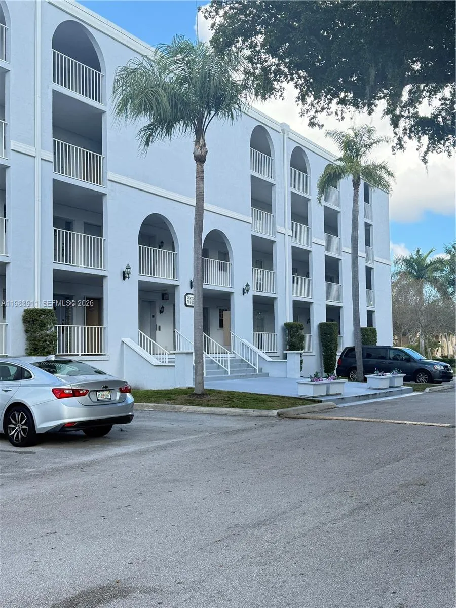 7981 S French Dr 2-203, Pembroke Pines, Florida 33, Pembroke Pines, Florida 33024, 1 Bedroom Bedrooms, ,1 BathroomBathrooms,Residential Lease,For Rent,7981 S French Dr 2-203, Pembroke Pines, Florida 33,A11983911