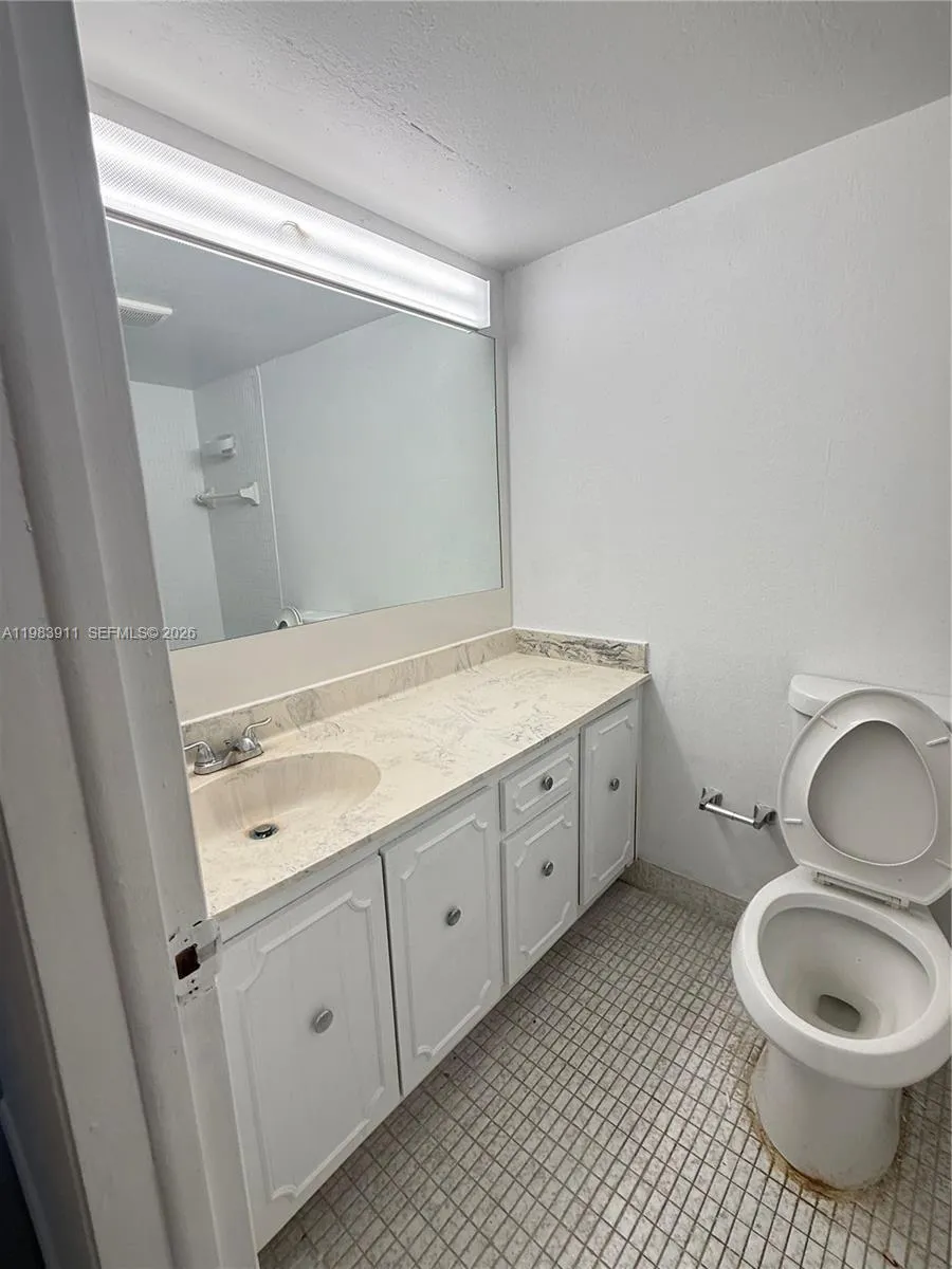 7981 S French Dr 2-203, Pembroke Pines, Florida 33, Pembroke Pines, Florida 33024, 1 Bedroom Bedrooms, ,1 BathroomBathrooms,Residential Lease,For Rent,7981 S French Dr 2-203, Pembroke Pines, Florida 33,A11983911