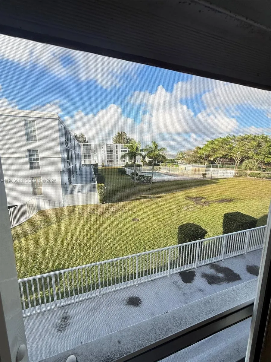 7981 S French Dr 2-203, Pembroke Pines, Florida 33, Pembroke Pines, Florida 33024, 1 Bedroom Bedrooms, ,1 BathroomBathrooms,Residential Lease,For Rent,7981 S French Dr 2-203, Pembroke Pines, Florida 33,A11983911