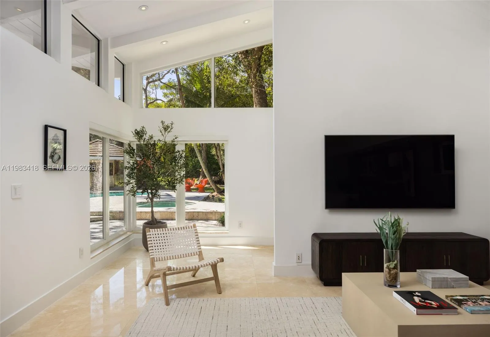 9000 Arvida Dr, Coral Gables, Florida 33156, Coral Gables, Florida 33156, 6 Bedrooms Bedrooms, ,6 BathroomsBathrooms,Residential,For Sale,9000 Arvida Dr, Coral Gables, Florida 33156,A11983418