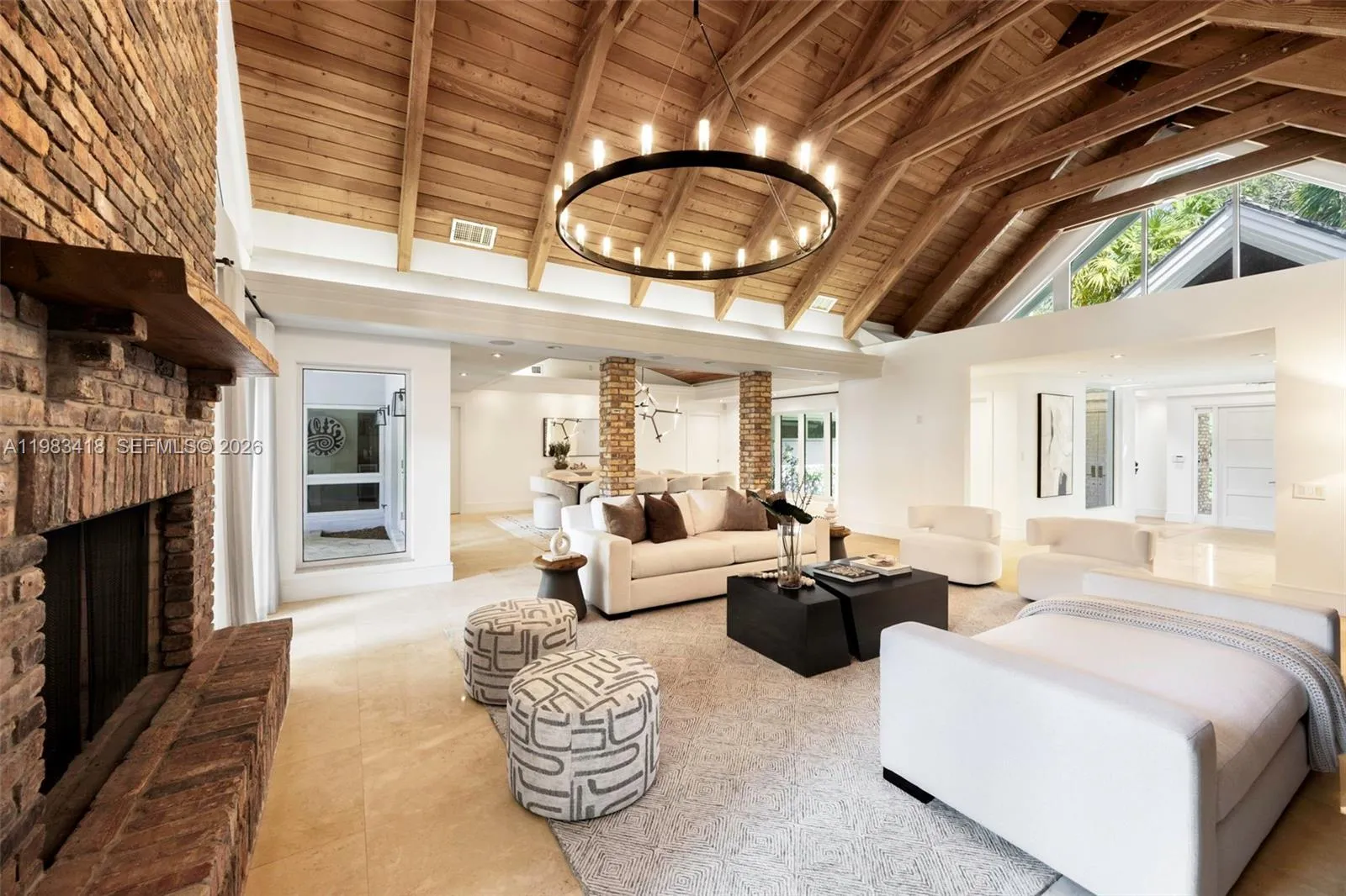 9000 Arvida Dr, Coral Gables, Florida 33156, Coral Gables, Florida 33156, 6 Bedrooms Bedrooms, ,6 BathroomsBathrooms,Residential,For Sale,9000 Arvida Dr, Coral Gables, Florida 33156,A11983418