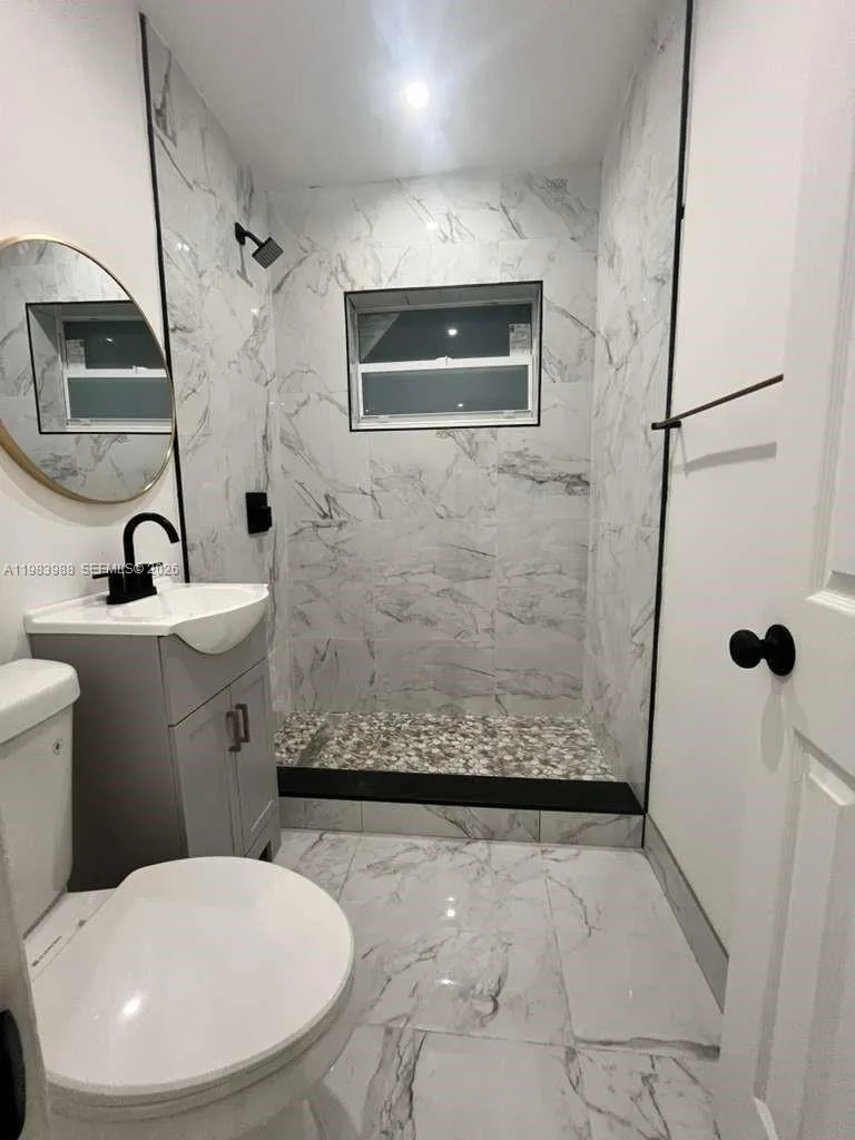 1909 Plunkett St 1-4, Hollywood, Florida 33020, Hollywood, Florida 33020, 1 Bedroom Bedrooms, ,1 BathroomBathrooms,Residential Lease,For Rent,1909 Plunkett St 1-4, Hollywood, Florida 33020,A11983988