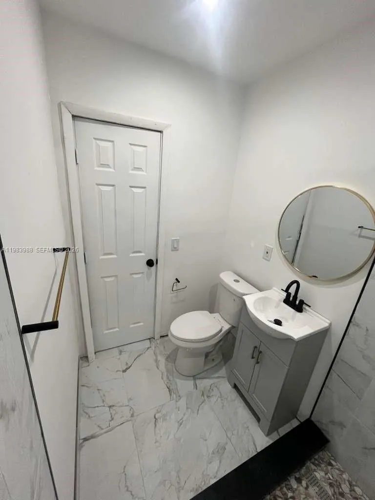 1909 Plunkett St 1-4, Hollywood, Florida 33020, Hollywood, Florida 33020, 1 Bedroom Bedrooms, ,1 BathroomBathrooms,Residential Lease,For Rent,1909 Plunkett St 1-4, Hollywood, Florida 33020,A11983988