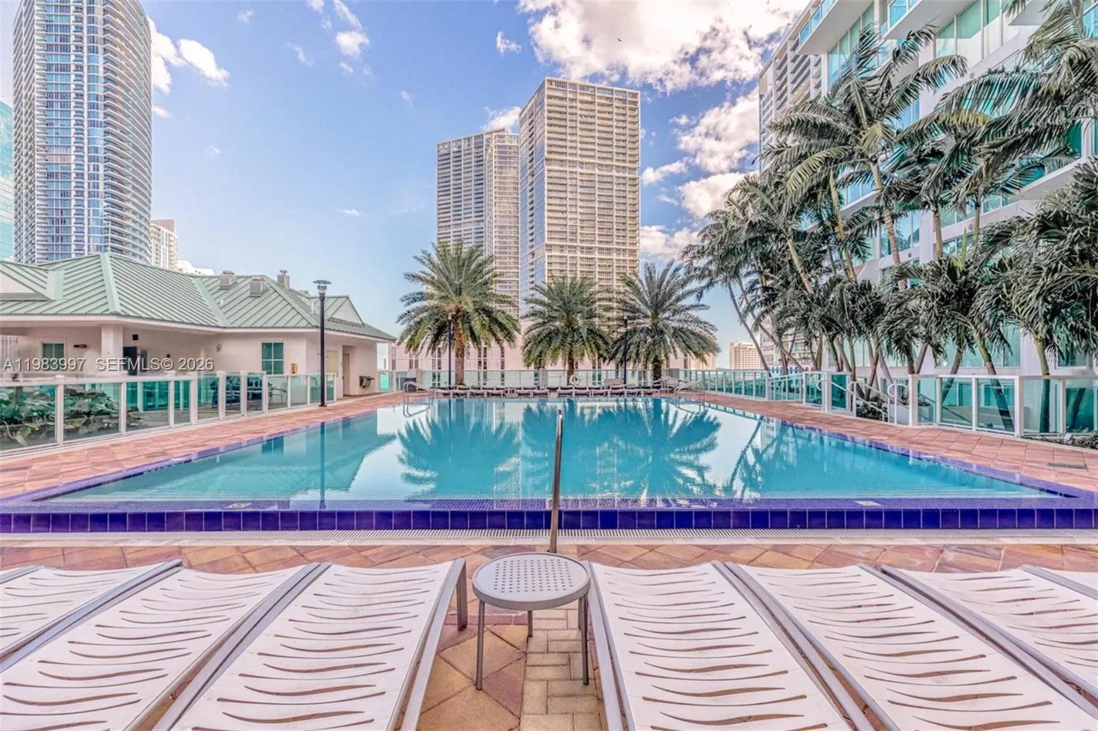 41 Se 5th St 1106, Miami, Florida 33131, Miami, Florida 33131, 1 Bedroom Bedrooms, ,1 BathroomBathrooms,Residential Lease,For Rent,41 Se 5th St 1106, Miami, Florida 33131,A11983997