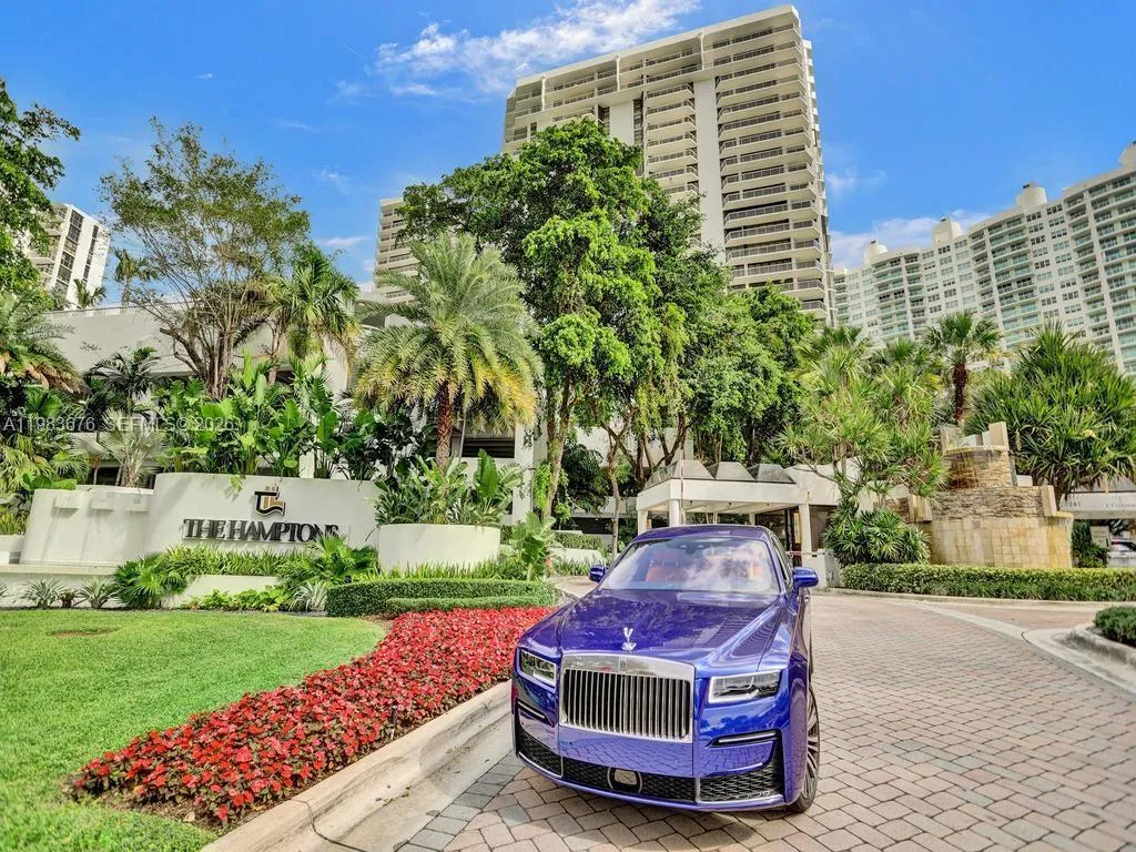 20281 E Country Club Dr 608, Aventura, Florida 331, Aventura, Florida 33180, 3 Bedrooms Bedrooms, ,2 BathroomsBathrooms,Residential,For Sale,20281 E Country Club Dr 608, Aventura, Florida 331,A11983676