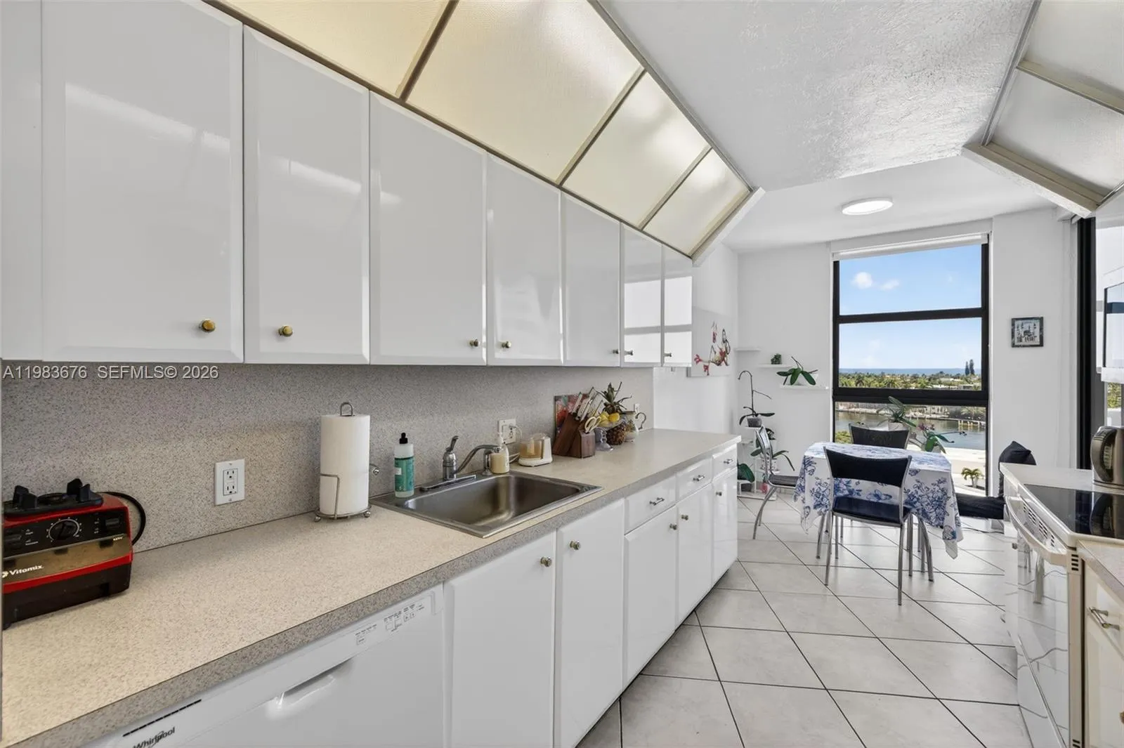 20281 E Country Club Dr 608, Aventura, Florida 331, Aventura, Florida 33180, 3 Bedrooms Bedrooms, ,2 BathroomsBathrooms,Residential,For Sale,20281 E Country Club Dr 608, Aventura, Florida 331,A11983676