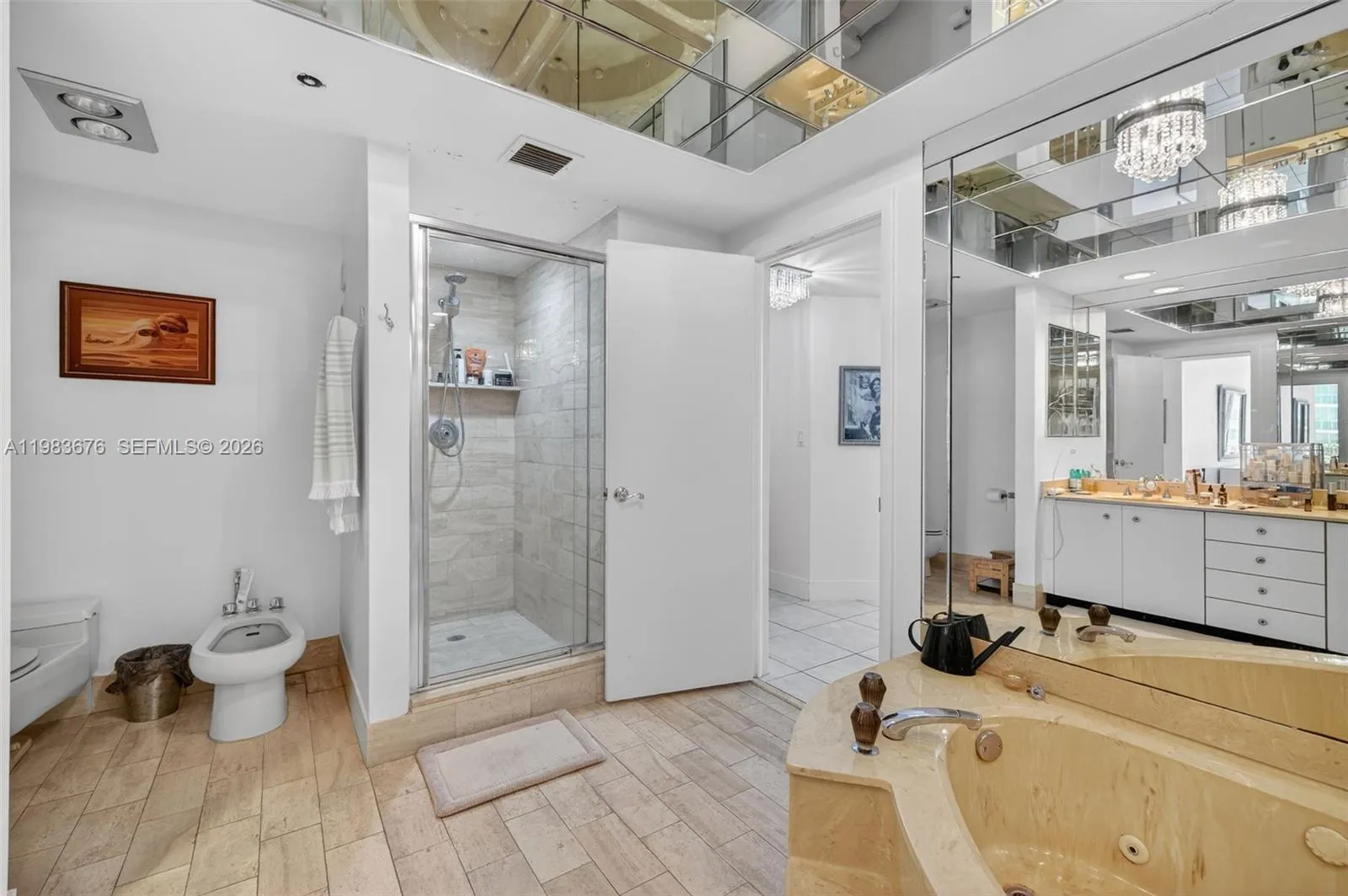 20281 E Country Club Dr 608, Aventura, Florida 331, Aventura, Florida 33180, 3 Bedrooms Bedrooms, ,2 BathroomsBathrooms,Residential,For Sale,20281 E Country Club Dr 608, Aventura, Florida 331,A11983676