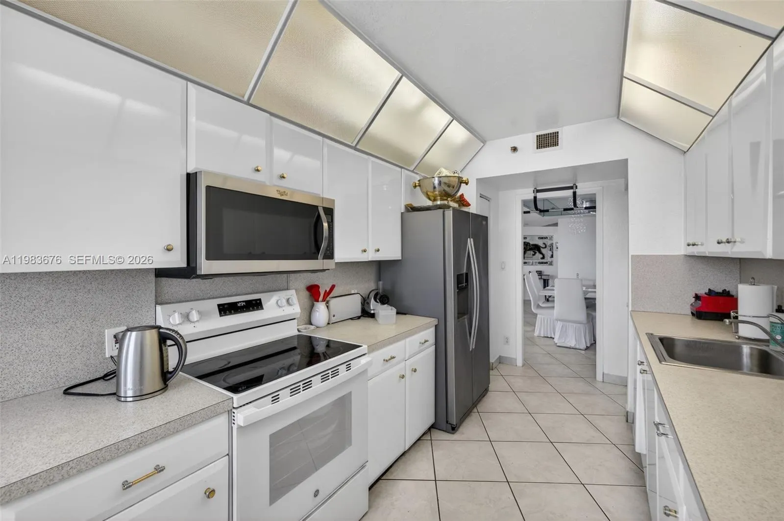 20281 E Country Club Dr 608, Aventura, Florida 331, Aventura, Florida 33180, 3 Bedrooms Bedrooms, ,2 BathroomsBathrooms,Residential,For Sale,20281 E Country Club Dr 608, Aventura, Florida 331,A11983676