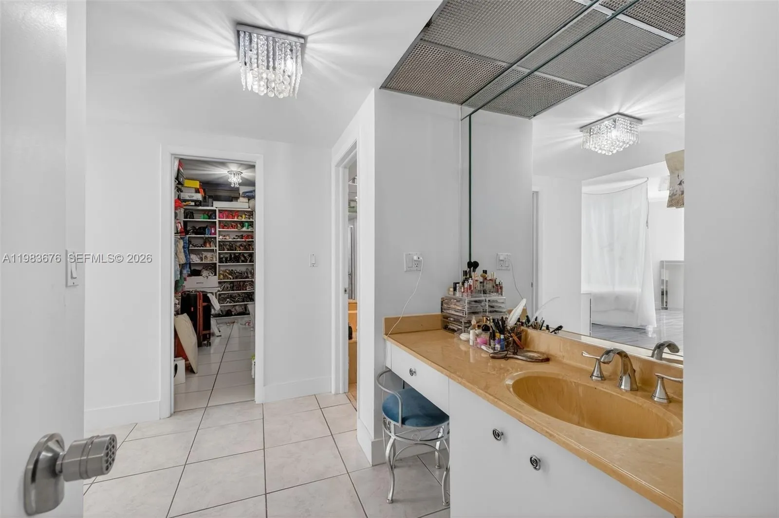 20281 E Country Club Dr 608, Aventura, Florida 331, Aventura, Florida 33180, 3 Bedrooms Bedrooms, ,2 BathroomsBathrooms,Residential,For Sale,20281 E Country Club Dr 608, Aventura, Florida 331,A11983676