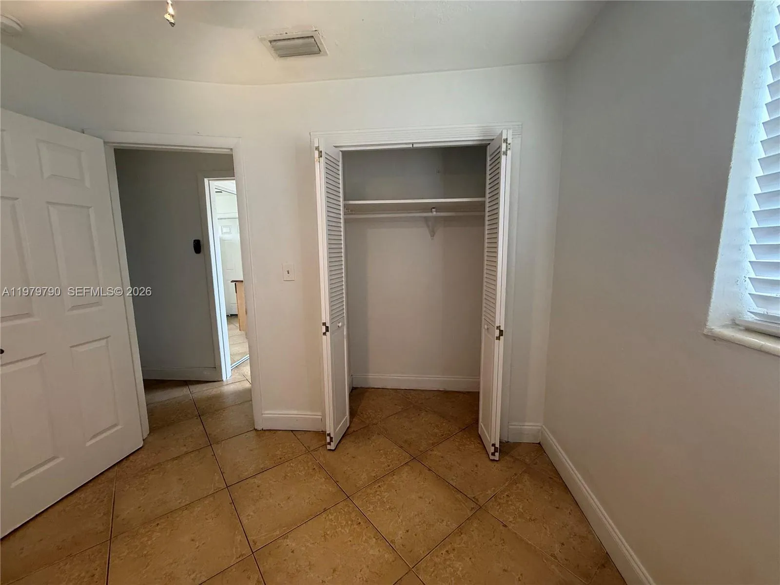20221 Sw 112th Ct 2, Miami, Florida 33189, Miami, Florida 33189, 1 Bedroom Bedrooms, ,1 BathroomBathrooms,Residential Lease,For Rent,20221 Sw 112th Ct 2, Miami, Florida 33189,A11979790
