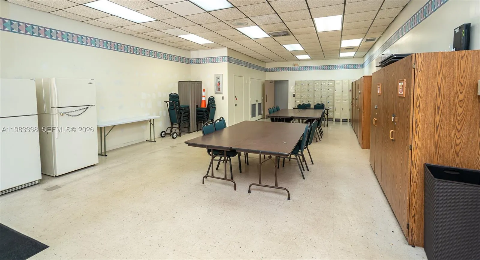 1000 Colony Point Cir 203, Pembroke Pines, Florida, Pembroke Pines, Florida 33026, 2 Bedrooms Bedrooms, ,2 BathroomsBathrooms,Residential,For Sale,1000 Colony Point Cir 203, Pembroke Pines, Florida,A11983338