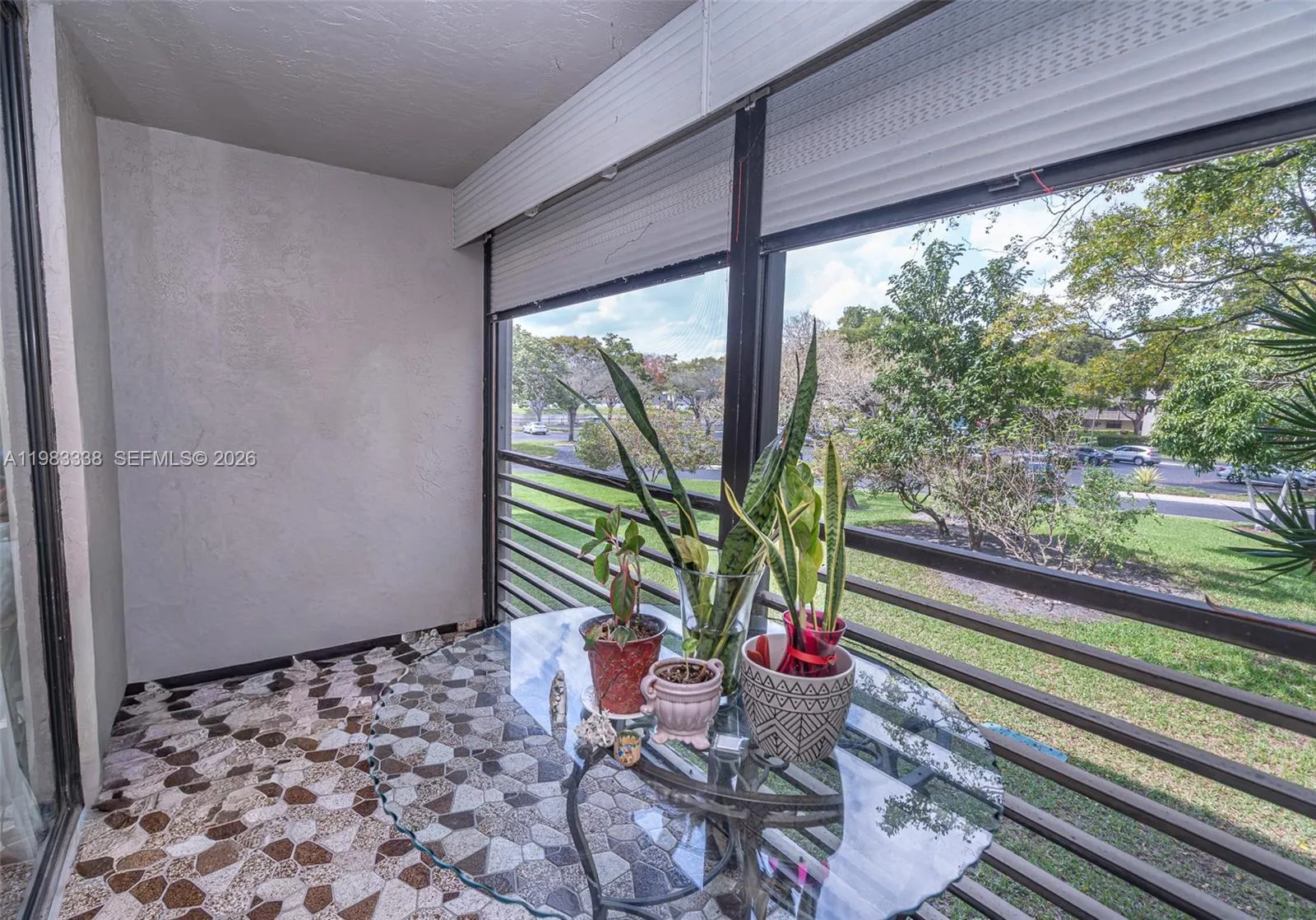 1000 Colony Point Cir 203, Pembroke Pines, Florida, Pembroke Pines, Florida 33026, 2 Bedrooms Bedrooms, ,2 BathroomsBathrooms,Residential,For Sale,1000 Colony Point Cir 203, Pembroke Pines, Florida,A11983338