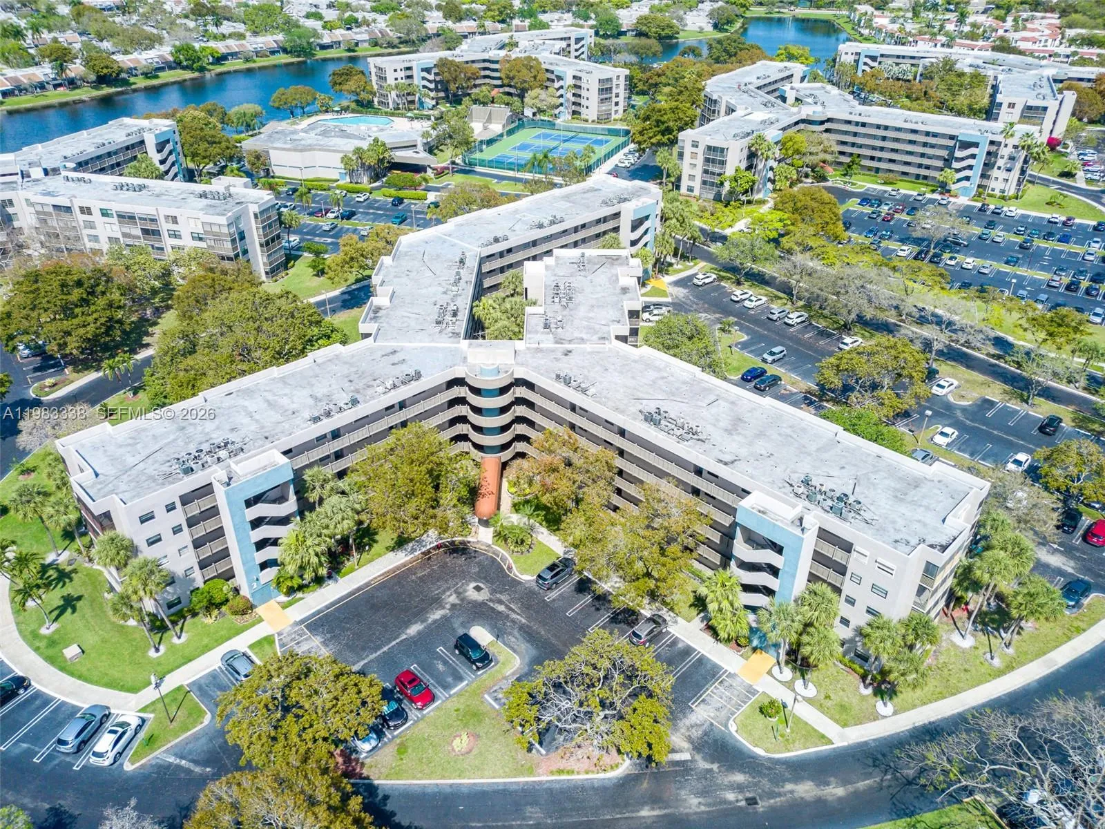 1000 Colony Point Cir 203, Pembroke Pines, Florida, Pembroke Pines, Florida 33026, 2 Bedrooms Bedrooms, ,2 BathroomsBathrooms,Residential,For Sale,1000 Colony Point Cir 203, Pembroke Pines, Florida,A11983338