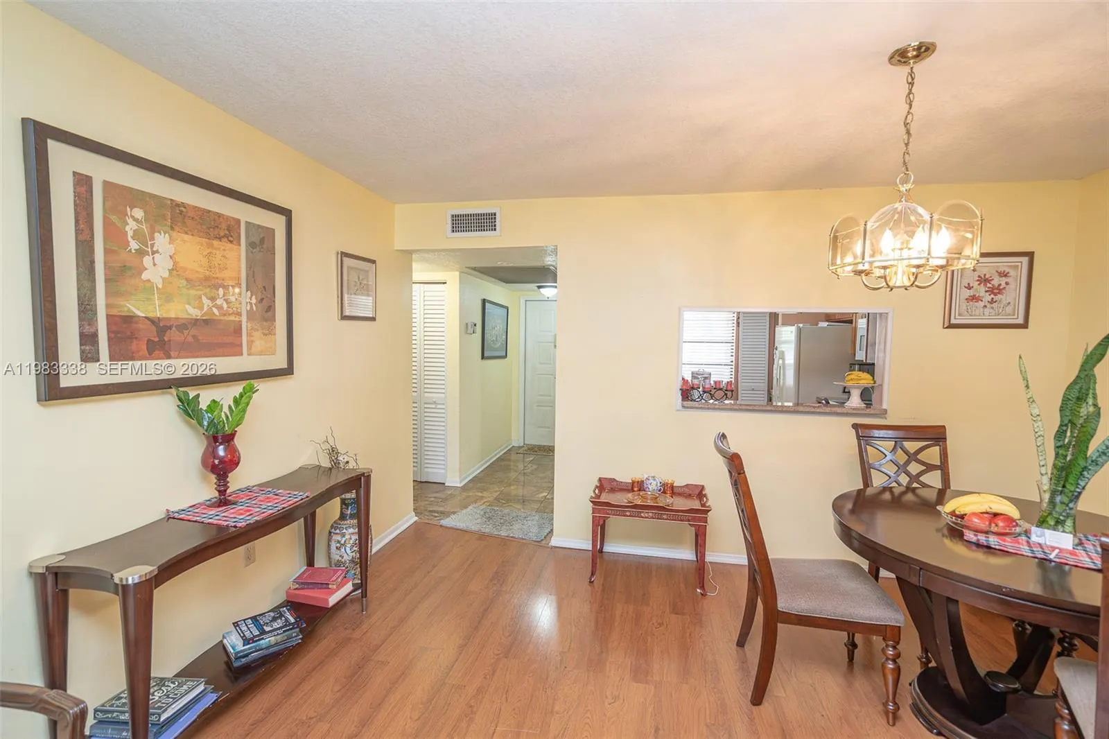 1000 Colony Point Cir 203, Pembroke Pines, Florida, Pembroke Pines, Florida 33026, 2 Bedrooms Bedrooms, ,2 BathroomsBathrooms,Residential,For Sale,1000 Colony Point Cir 203, Pembroke Pines, Florida,A11983338