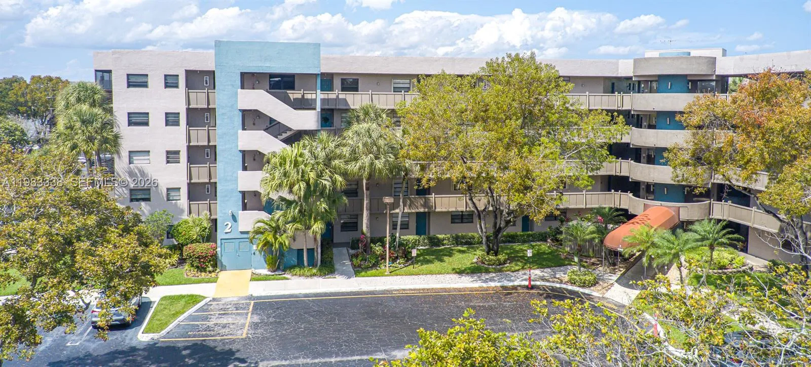 1000 Colony Point Cir 203, Pembroke Pines, Florida, Pembroke Pines, Florida 33026, 2 Bedrooms Bedrooms, ,2 BathroomsBathrooms,Residential,For Sale,1000 Colony Point Cir 203, Pembroke Pines, Florida,A11983338