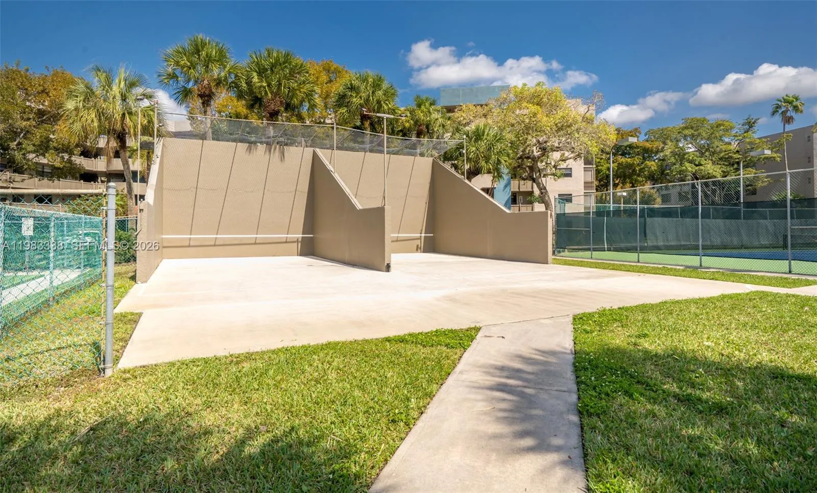 1000 Colony Point Cir 203, Pembroke Pines, Florida, Pembroke Pines, Florida 33026, 2 Bedrooms Bedrooms, ,2 BathroomsBathrooms,Residential,For Sale,1000 Colony Point Cir 203, Pembroke Pines, Florida,A11983338