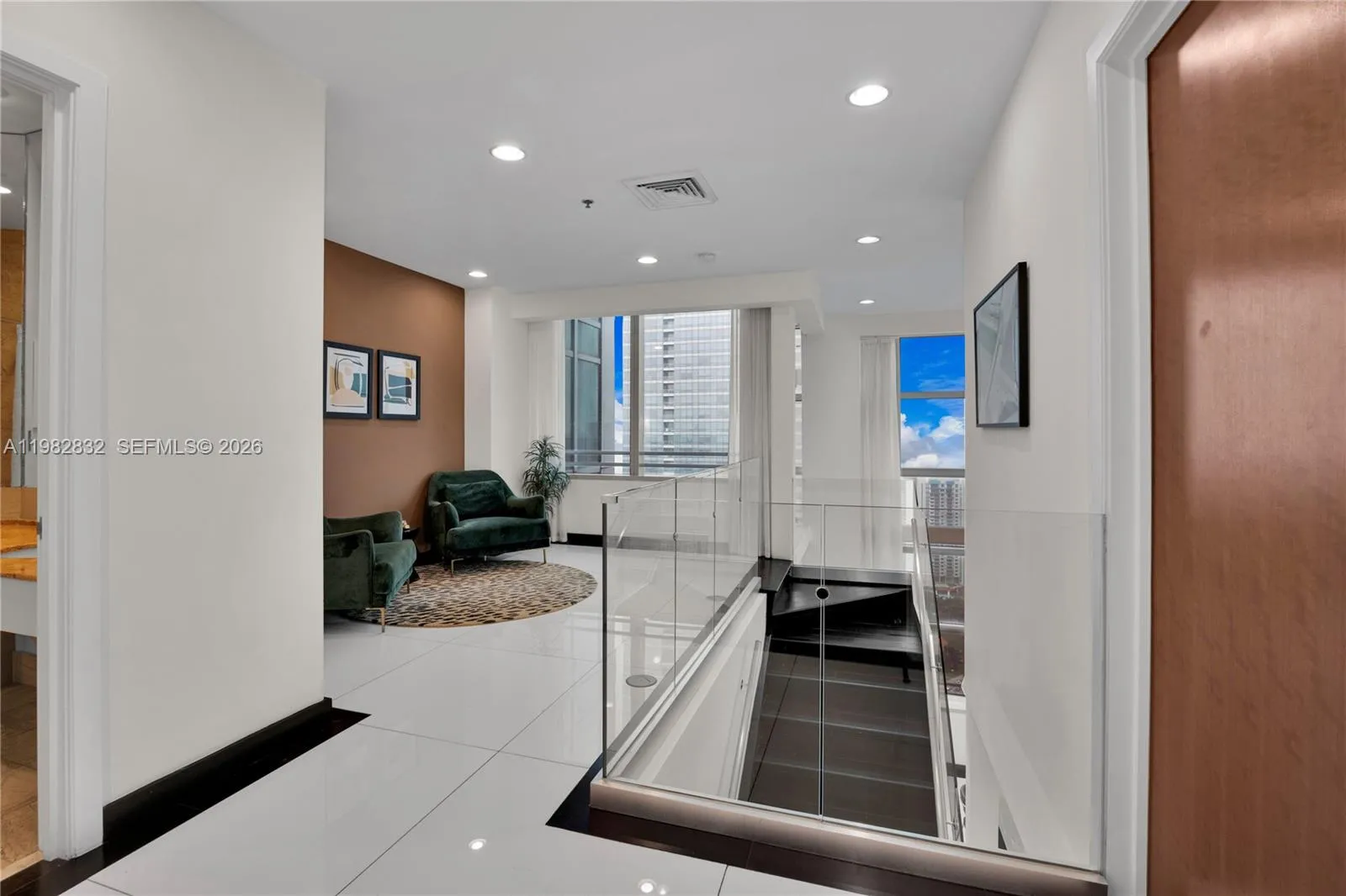 1395 Brickell Ave 3404, Miami, Florida 33131, Miami, Florida 33131, 3 Bedrooms Bedrooms, ,3 BathroomsBathrooms,Residential Lease,For Rent,1395 Brickell Ave 3404, Miami, Florida 33131,A11982832