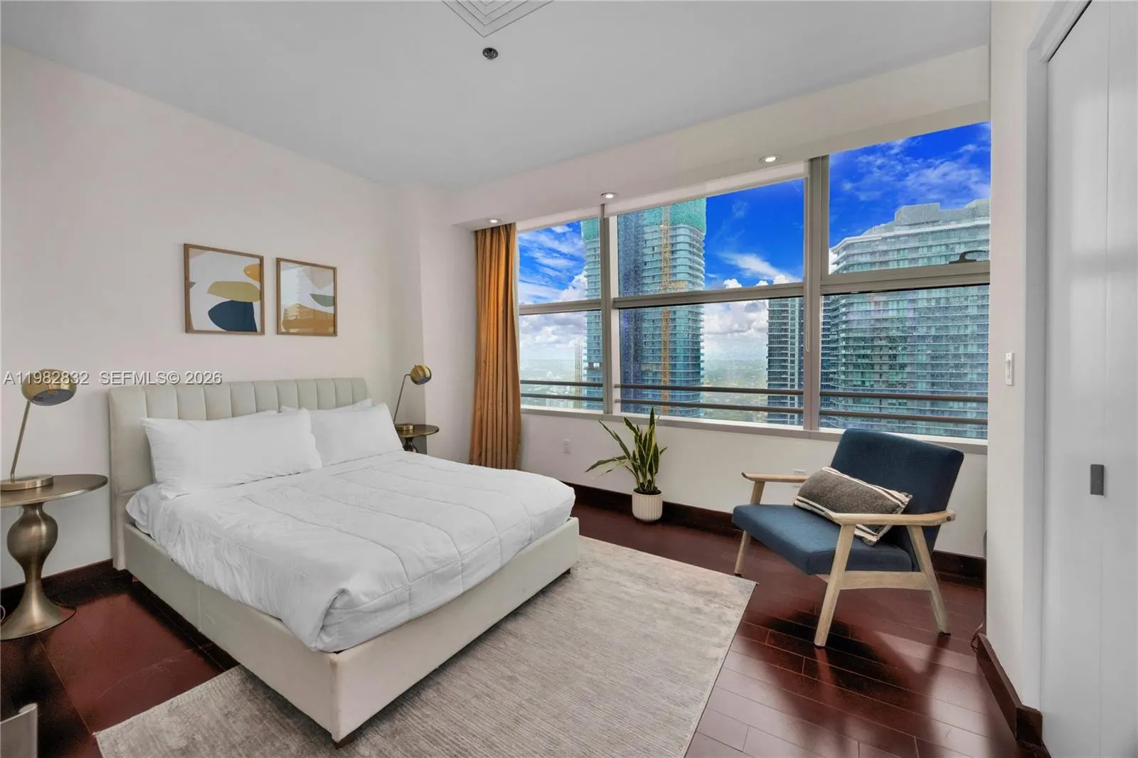 1395 Brickell Ave 3404, Miami, Florida 33131, Miami, Florida 33131, 3 Bedrooms Bedrooms, ,3 BathroomsBathrooms,Residential Lease,For Rent,1395 Brickell Ave 3404, Miami, Florida 33131,A11982832
