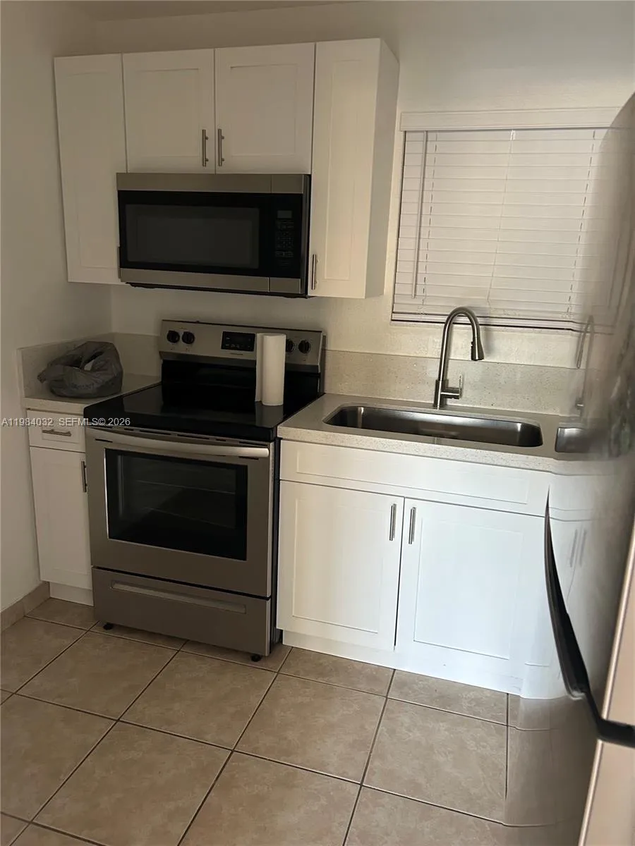 7450 Miami Lakes Dr C109, Miami Lakes, Florida 330, Miami Lakes, Florida 33014, 1 Bedroom Bedrooms, ,1 BathroomBathrooms,Residential Lease,For Rent,7450 Miami Lakes Dr C109, Miami Lakes, Florida 330,A11984032