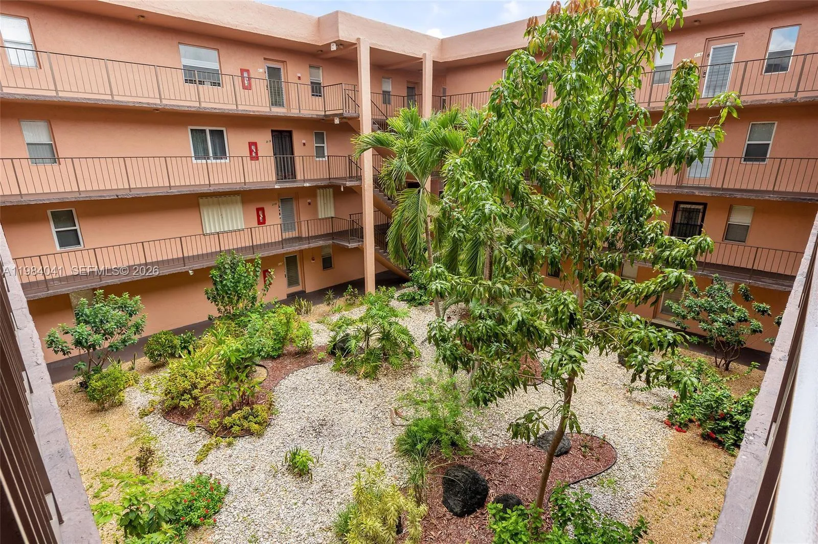 2841 Somerset Dr 318, Lauderdale Lakes, Florida 33, Lauderdale Lakes, Florida 33311, 1 Bedroom Bedrooms, ,1 BathroomBathrooms,Residential,For Sale,2841 Somerset Dr 318, Lauderdale Lakes, Florida 33,A11984041
