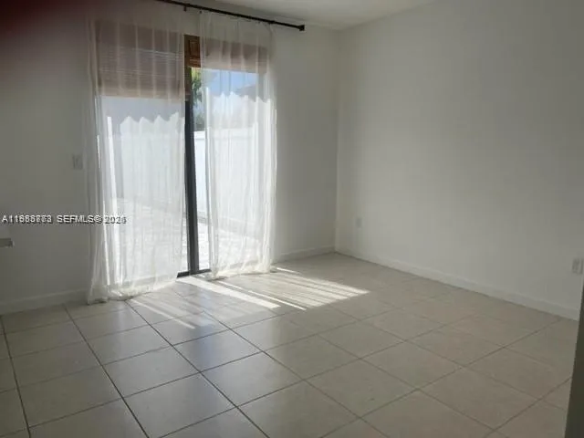Hialeah, Florida 33018, 3 Bedrooms Bedrooms, ,2 BathroomsBathrooms,Residential Lease,For Rent,A11983773