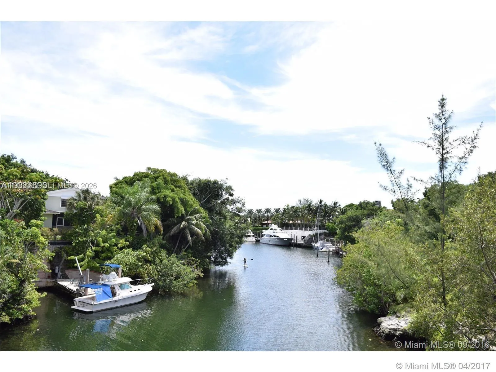 125 Edgewater Dr 1, Coral Gables, Florida 33133, Coral Gables, Florida 33133, 2 Bedrooms Bedrooms, ,1 BathroomBathrooms,Residential Lease,For Rent,125 Edgewater Dr 1, Coral Gables, Florida 33133,A11983360