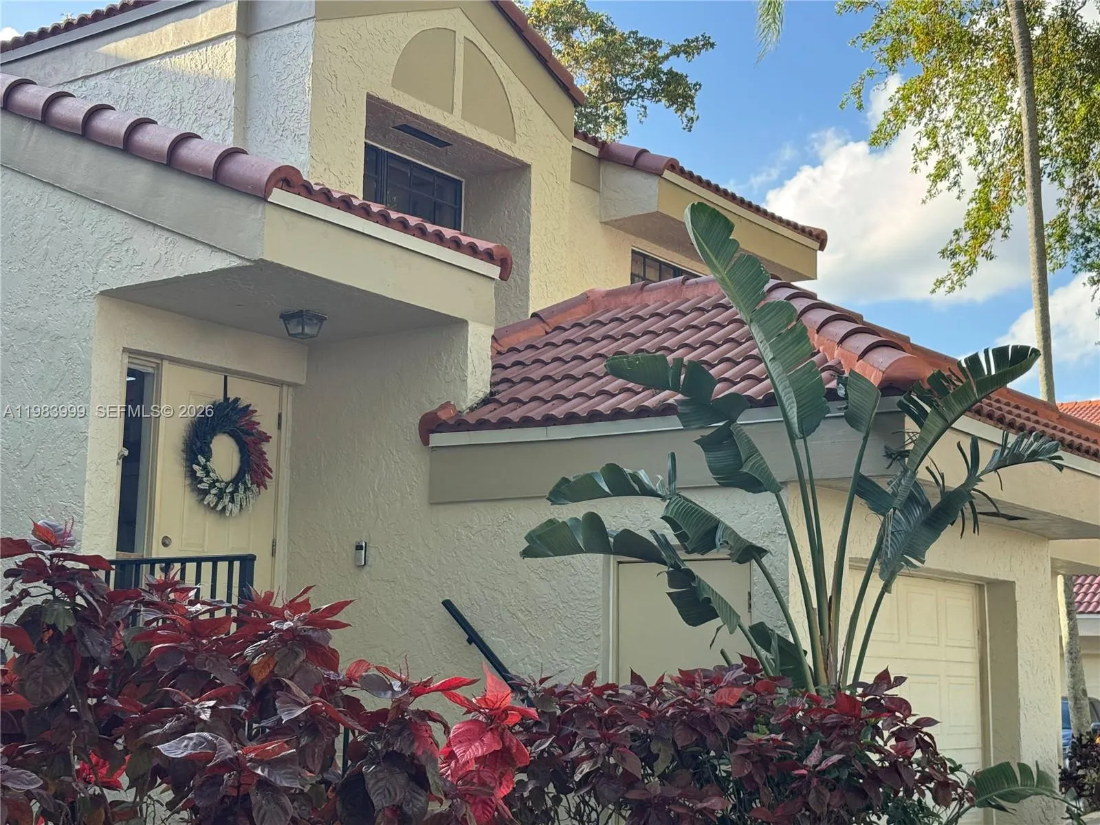 3212 Arbor Ln 2407, Hollywood, Florida 33021, Hollywood, Florida 33021, 3 Bedrooms Bedrooms, ,2 BathroomsBathrooms,Residential,For Sale,3212 Arbor Ln 2407, Hollywood, Florida 33021,A11983999