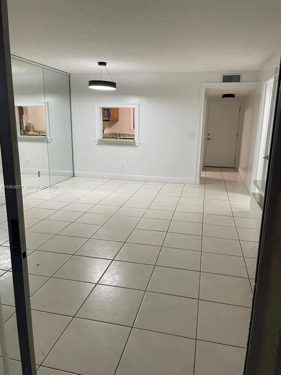 17000 Nw 67th Ave 437, Hialeah, Florida 33015, Hialeah, Florida 33015, 2 Bedrooms Bedrooms, ,2 BathroomsBathrooms,Residential,For Sale,17000 Nw 67th Ave 437, Hialeah, Florida 33015,A11984077
