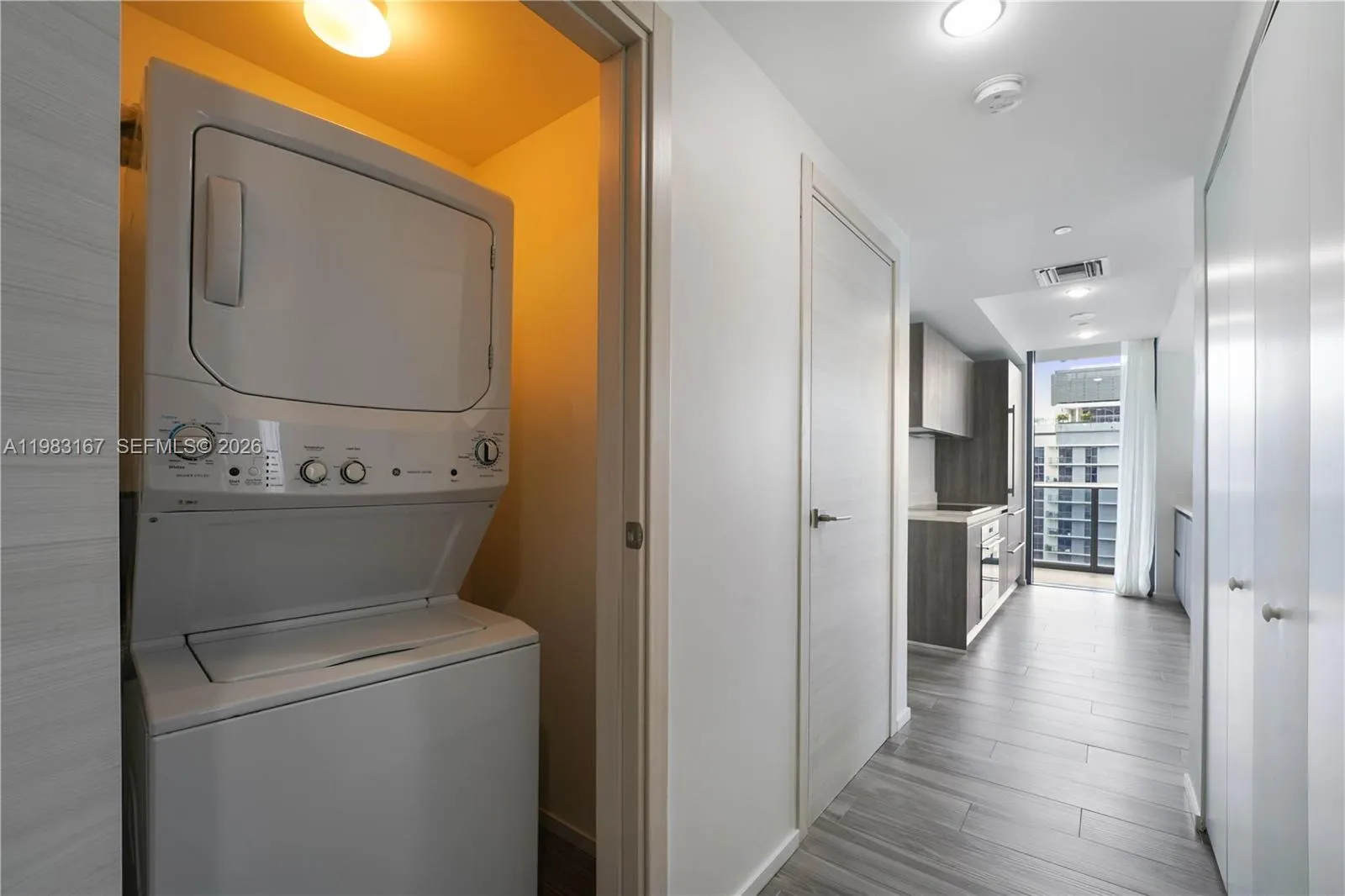 801 S Miami Ave 4509, Miami, Florida 33130, Miami, Florida 33130, 3 Bedrooms Bedrooms, ,3 BathroomsBathrooms,Residential,For Sale,801 S Miami Ave 4509, Miami, Florida 33130,A11983167