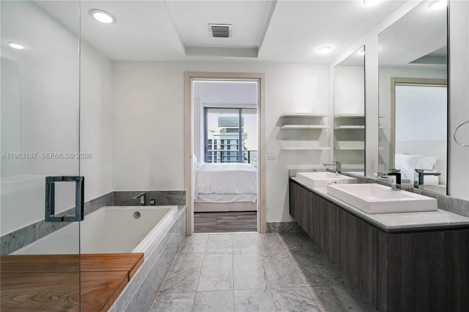 801 S Miami Ave 4509, Miami, Florida 33130, Miami, Florida 33130, 3 Bedrooms Bedrooms, ,3 BathroomsBathrooms,Residential,For Sale,801 S Miami Ave 4509, Miami, Florida 33130,A11983167