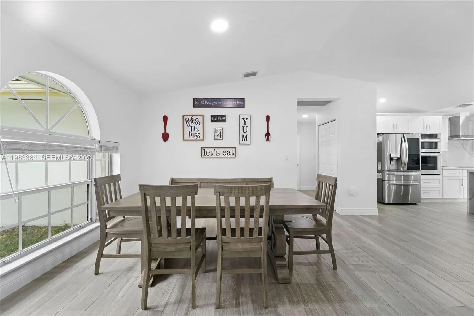 7827 Nw 166th Ter, Miami Lakes, Florida 33016, Miami Lakes, Florida 33016, 3 Bedrooms Bedrooms, ,2 BathroomsBathrooms,Residential,For Sale,7827 Nw 166th Ter, Miami Lakes, Florida 33016,A11983384