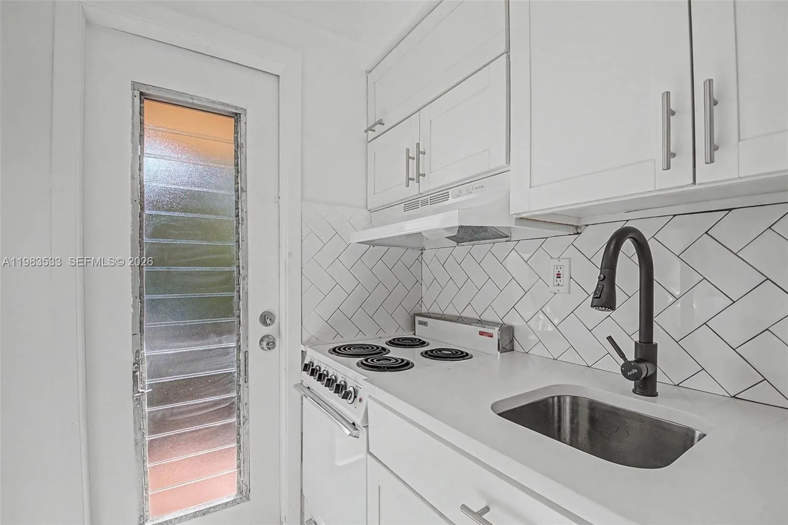 60 Nw 79th St 10, Miami, Florida 33150, Miami, Florida 33150, 1 Bedroom Bedrooms, ,1 BathroomBathrooms,Residential Lease,For Rent,60 Nw 79th St 10, Miami, Florida 33150,A11983533