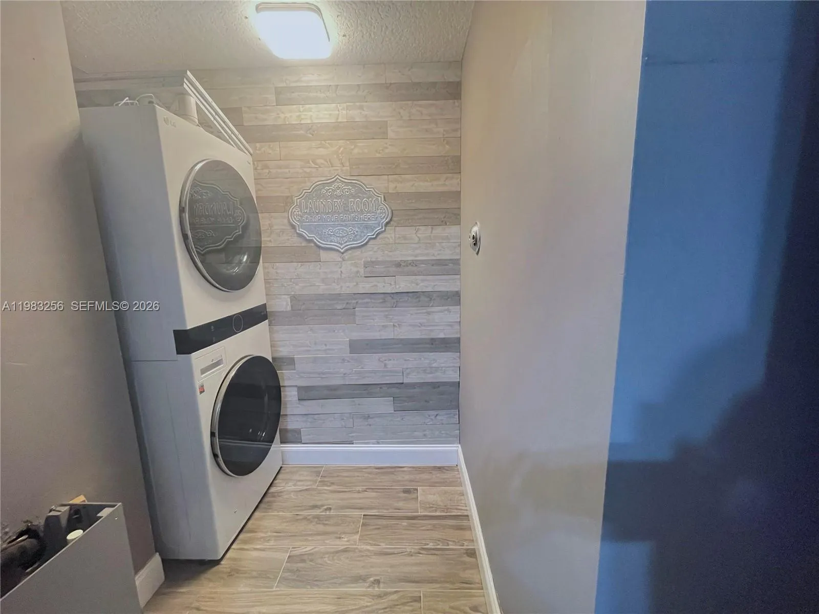 2755 Treasure Cove Cir, Dania Beach, Florida 33312, Dania Beach, Florida 33312, 4 Bedrooms Bedrooms, ,2 BathroomsBathrooms,Residential,For Sale,2755 Treasure Cove Cir, Dania Beach, Florida 33312,A11983256