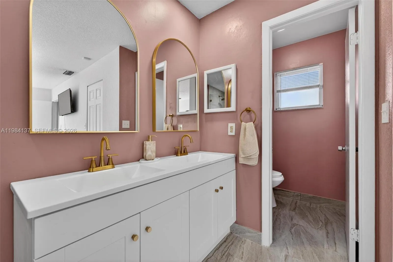 9756 Sw 222nd St, Cutler Bay, Florida 33190, Cutler Bay, Florida 33190, 3 Bedrooms Bedrooms, ,2 BathroomsBathrooms,Residential,For Sale,9756 Sw 222nd St, Cutler Bay, Florida 33190,A11984137
