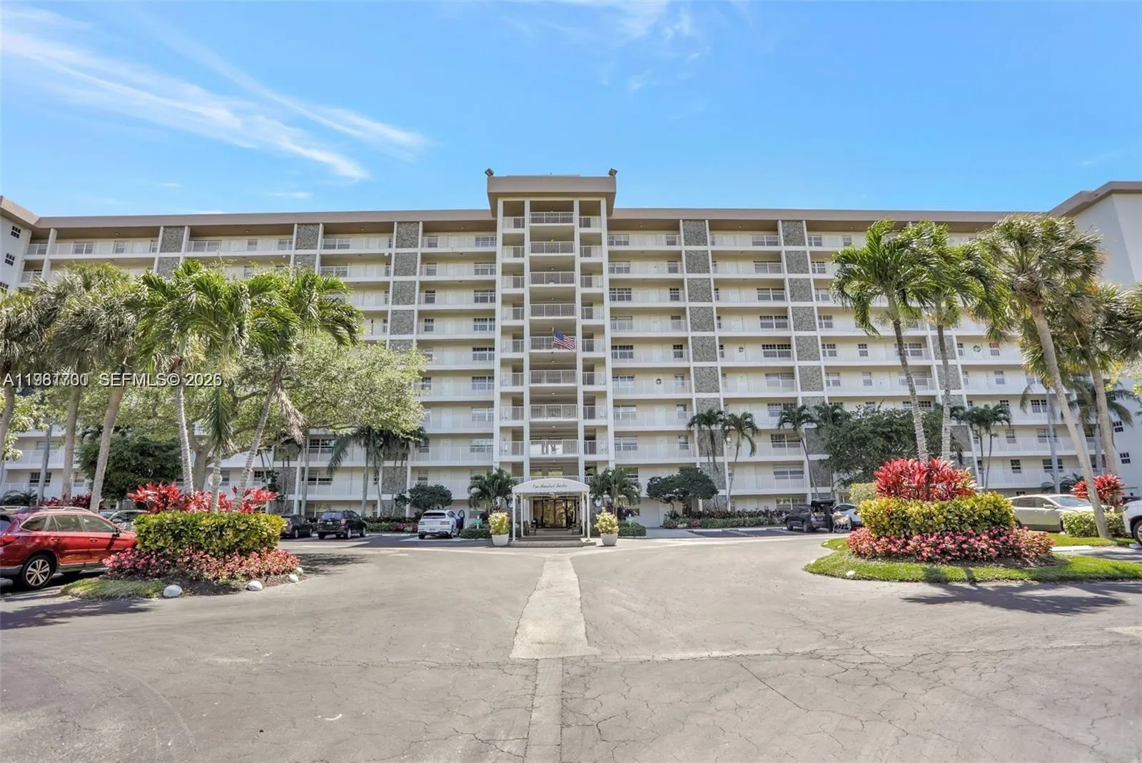 3510 Oaks Way 806, Pompano Beach, Florida 33069, Pompano Beach, Florida 33069, 2 Bedrooms Bedrooms, ,2 BathroomsBathrooms,Residential,For Sale,3510 Oaks Way 806, Pompano Beach, Florida 33069,A11981700