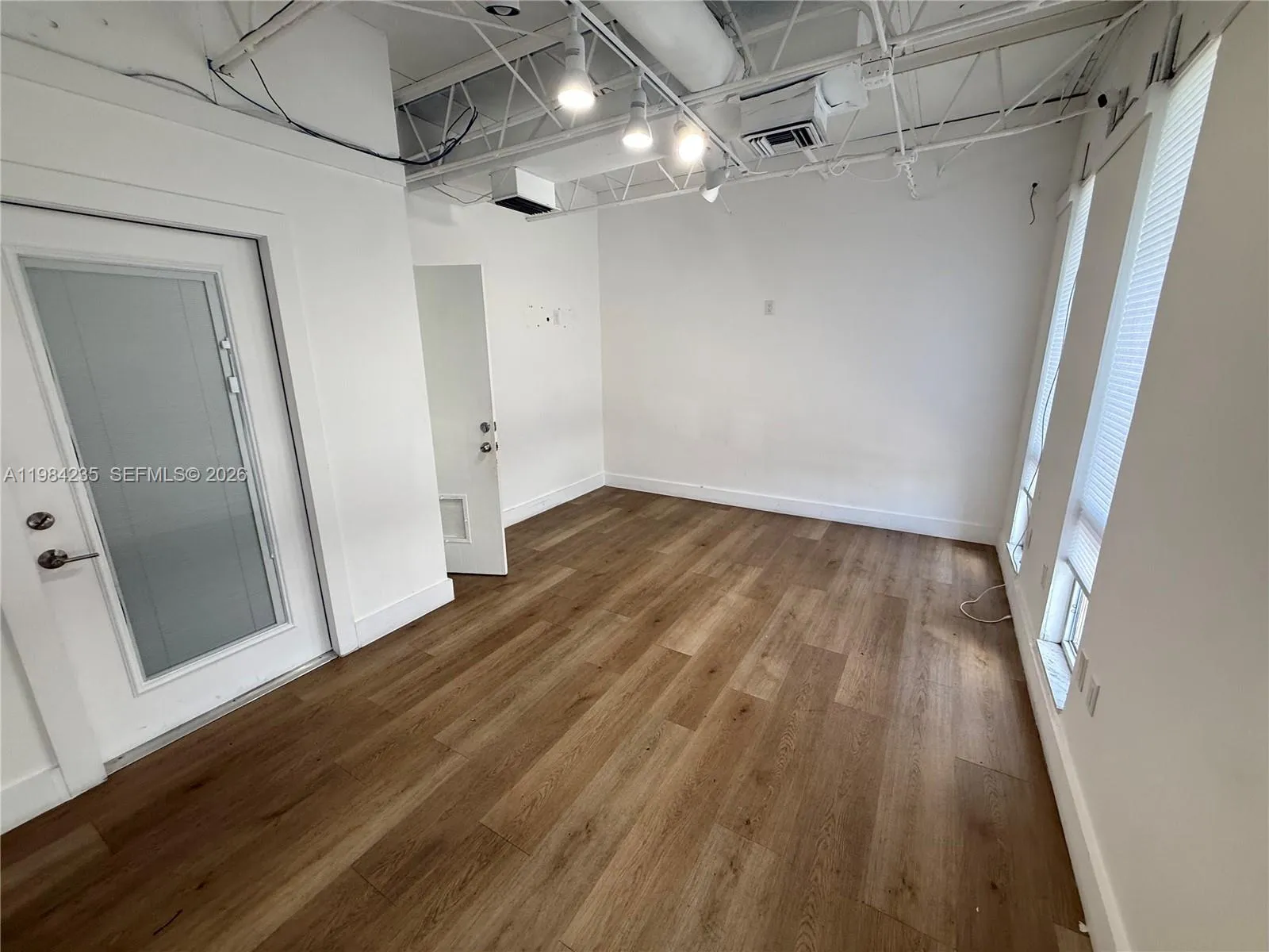 810 Ne 125th St, North Miami, Florida 33161, North Miami, Florida 33161, ,Commercial Lease,For Rent,810 Ne 125th St, North Miami, Florida 33161,A11984235
