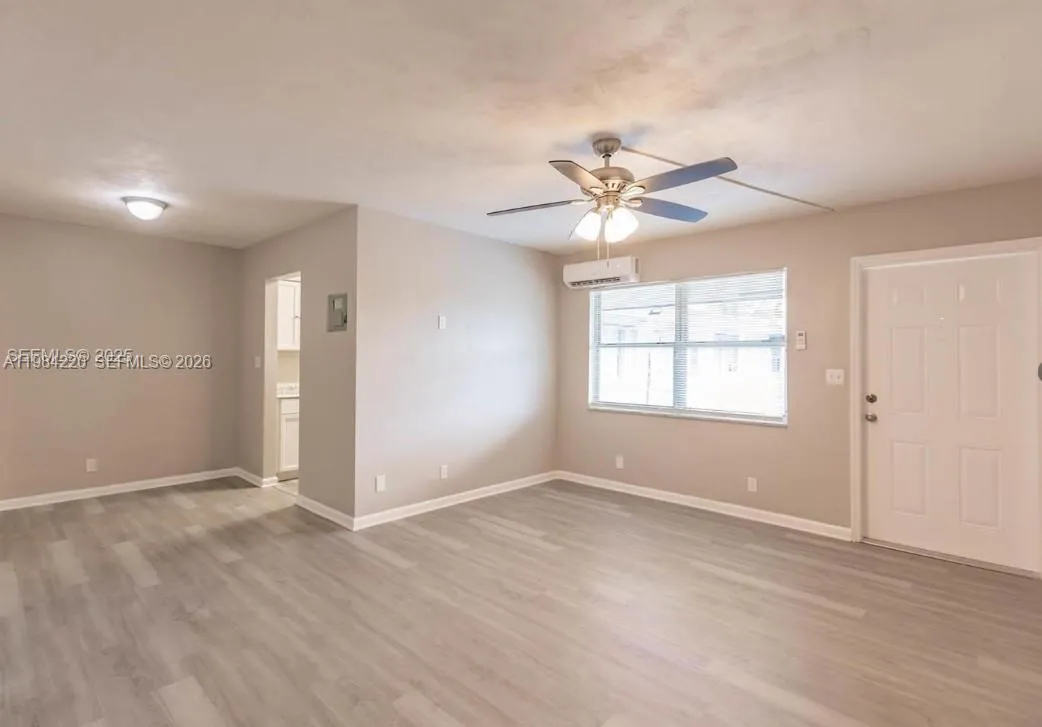 1816 Mckinley St 10, Hollywood, Florida 33020, Hollywood, Florida 33020, 1 Bedroom Bedrooms, ,1 BathroomBathrooms,Residential Lease,For Rent,1816 Mckinley St 10, Hollywood, Florida 33020,A11984220