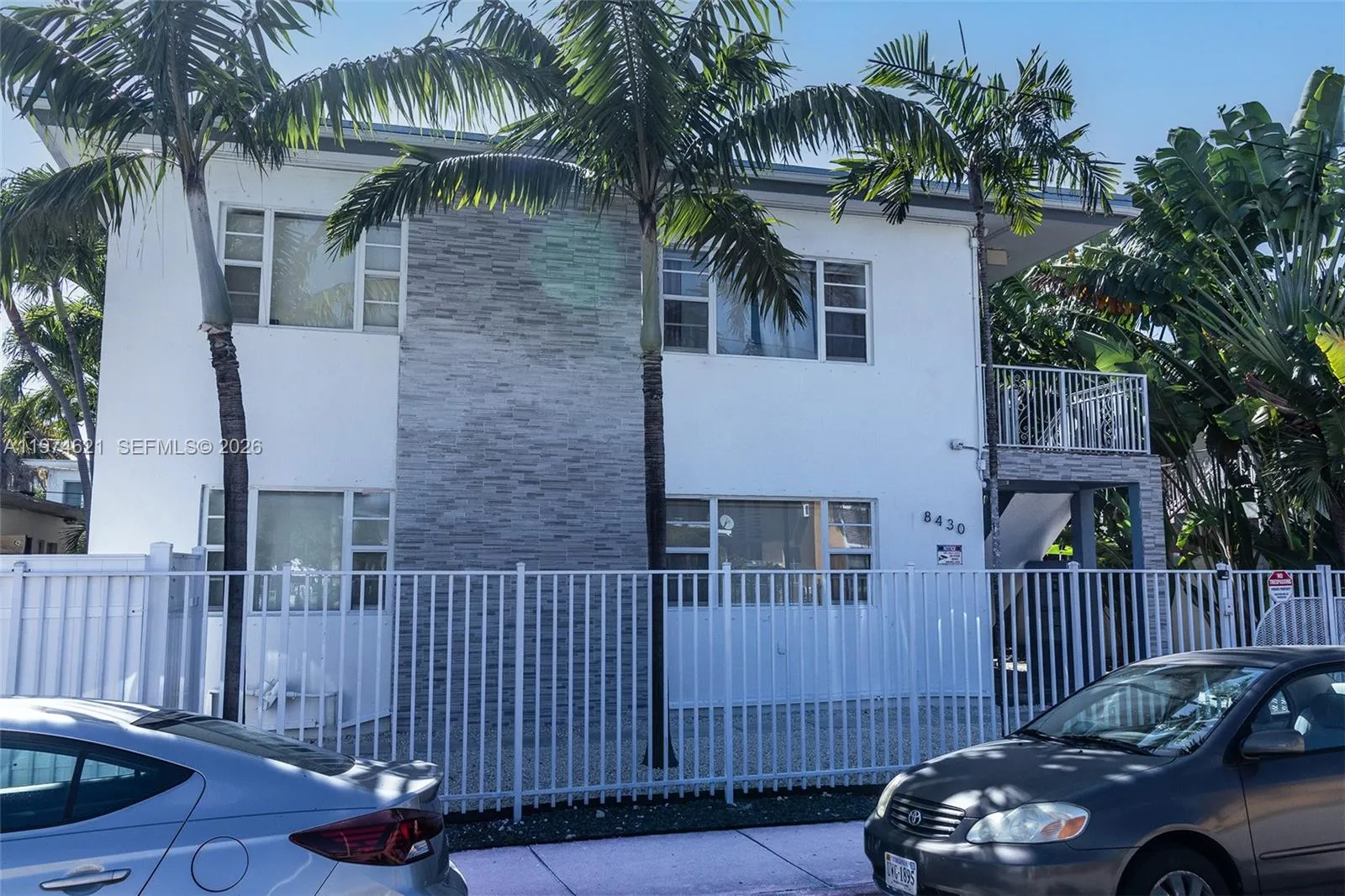 8430 Harding Ave 3, Miami Beach, Florida 33141, Miami Beach, Florida 33141, 1 Bedroom Bedrooms, ,1 BathroomBathrooms,Residential Lease,For Rent,8430 Harding Ave 3, Miami Beach, Florida 33141,A11974621