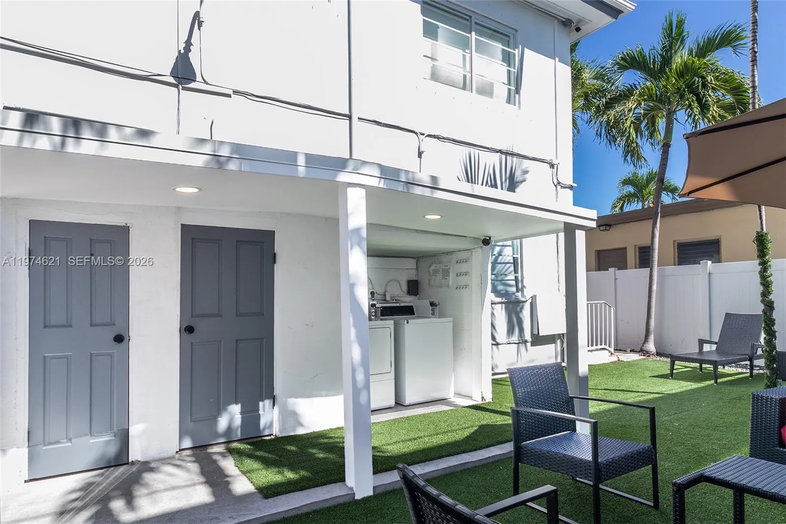 8430 Harding Ave 3, Miami Beach, Florida 33141, Miami Beach, Florida 33141, 1 Bedroom Bedrooms, ,1 BathroomBathrooms,Residential Lease,For Rent,8430 Harding Ave 3, Miami Beach, Florida 33141,A11974621