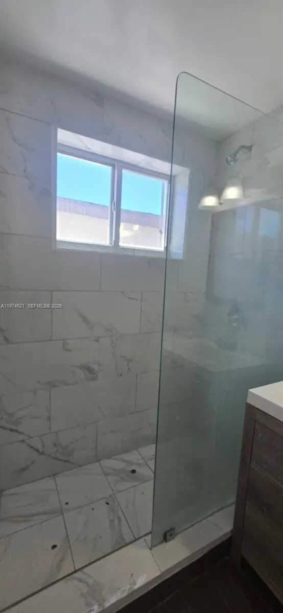 8430 Harding Ave 3, Miami Beach, Florida 33141, Miami Beach, Florida 33141, 1 Bedroom Bedrooms, ,1 BathroomBathrooms,Residential Lease,For Rent,8430 Harding Ave 3, Miami Beach, Florida 33141,A11974621