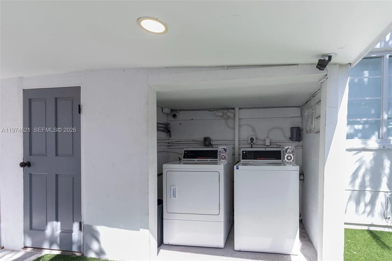 8430 Harding Ave 3, Miami Beach, Florida 33141, Miami Beach, Florida 33141, 1 Bedroom Bedrooms, ,1 BathroomBathrooms,Residential Lease,For Rent,8430 Harding Ave 3, Miami Beach, Florida 33141,A11974621