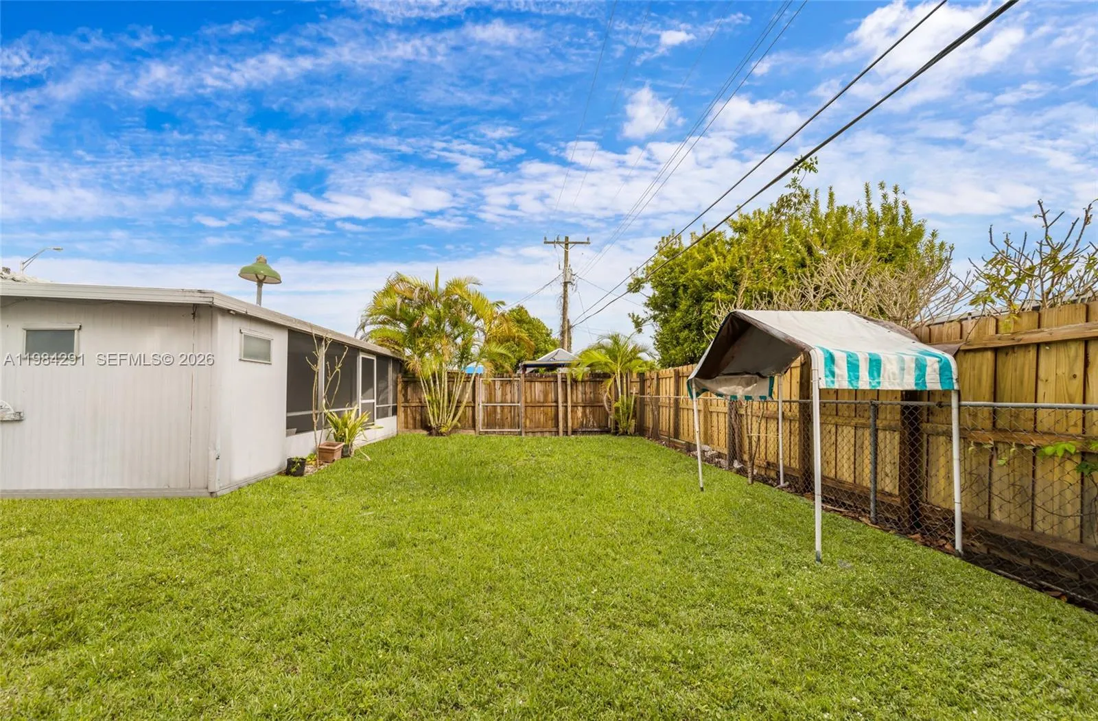 27 Suffolk Ave 0, Hialeah, Florida 33010, Hialeah, Florida 33010, 2 Bedrooms Bedrooms, ,1 BathroomBathrooms,Residential Lease,For Rent,27 Suffolk Ave 0, Hialeah, Florida 33010,A11984291